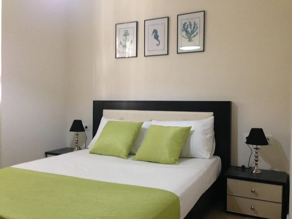 White Jasmine Apartment Sarandë