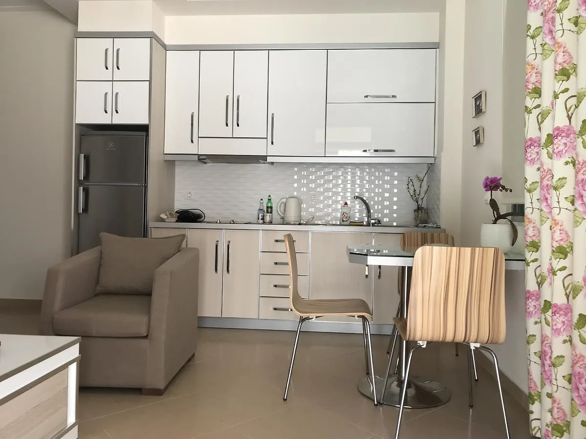 White Jasmine Apartment Sarandë