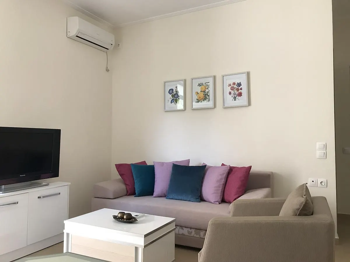 White Jasmine Apartment Sarande 0*,  Albania